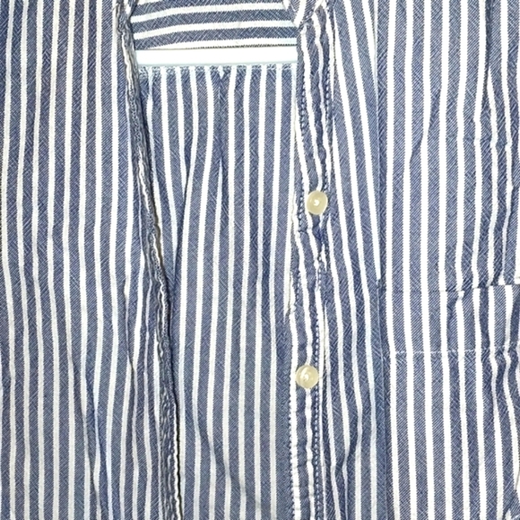 Abercrombie & Fitch striped top xs new - Picture 2 of 5